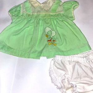 Vintage baby girl seafoam green hen blouse with bloomers size 6-9 month